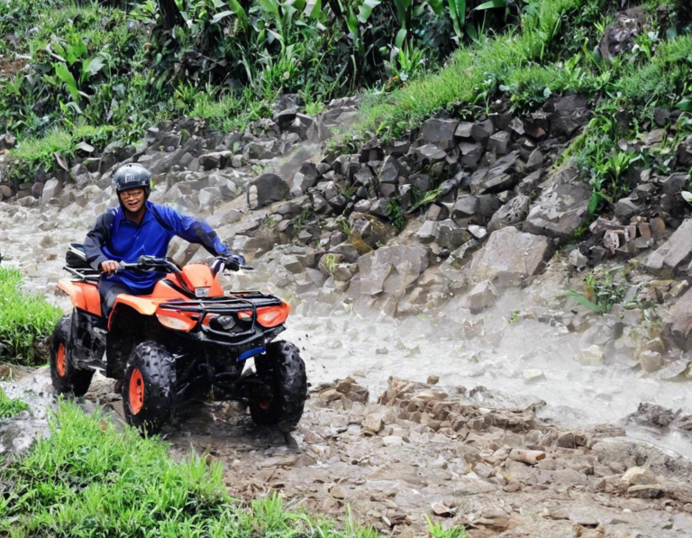 Harga Tiket ATV di Kawah Putih Ciwidey: Petualangan Seru di Alam Terbuka